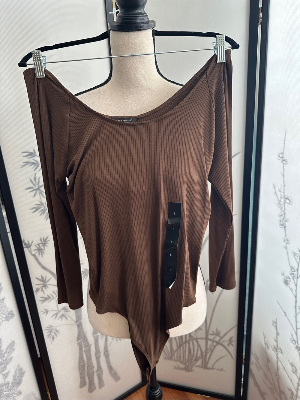 NWT Women’s Banana Republic Brown Ribbed Long-Sleeve Bodysuit